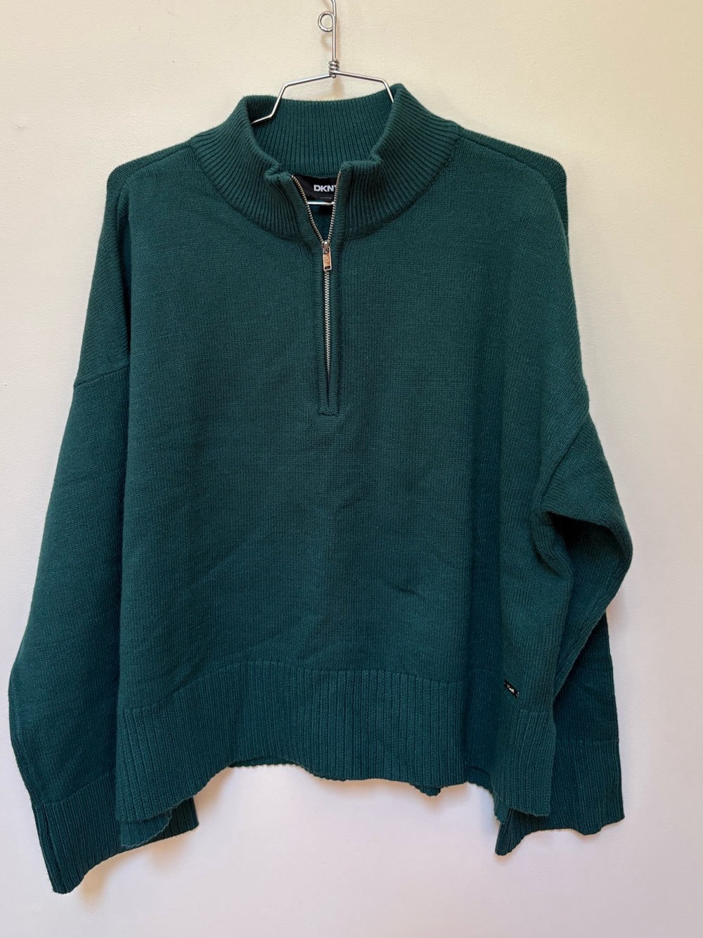Brand New DKNY Women's Quarter-Zip Sweater Size XXL